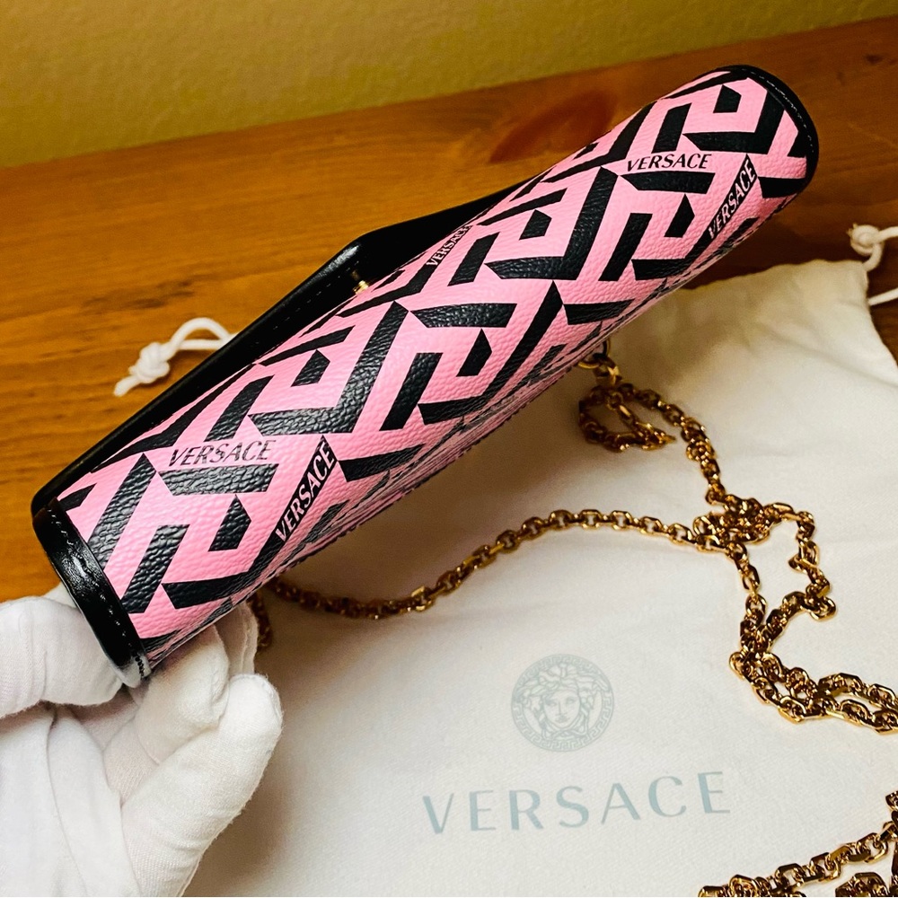 NEW Versace Pink La Greca Signature Coated Canvas Chain Crossbody Bag - Picture 10 of 17